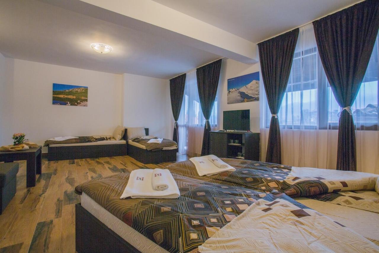 Къща За Гости Бабуч Dobrinishte Exterior foto